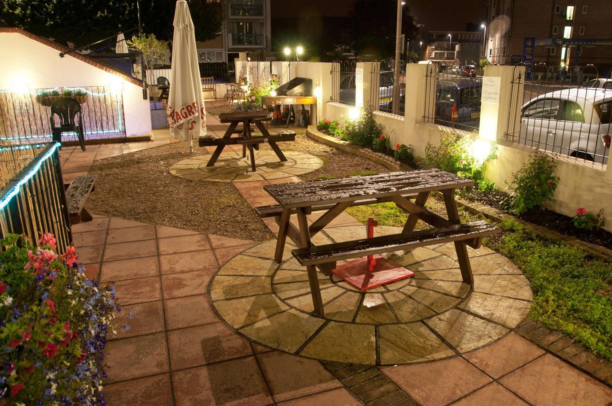 Vernon Guesthouse Eastbourne Zewnętrze zdjęcie